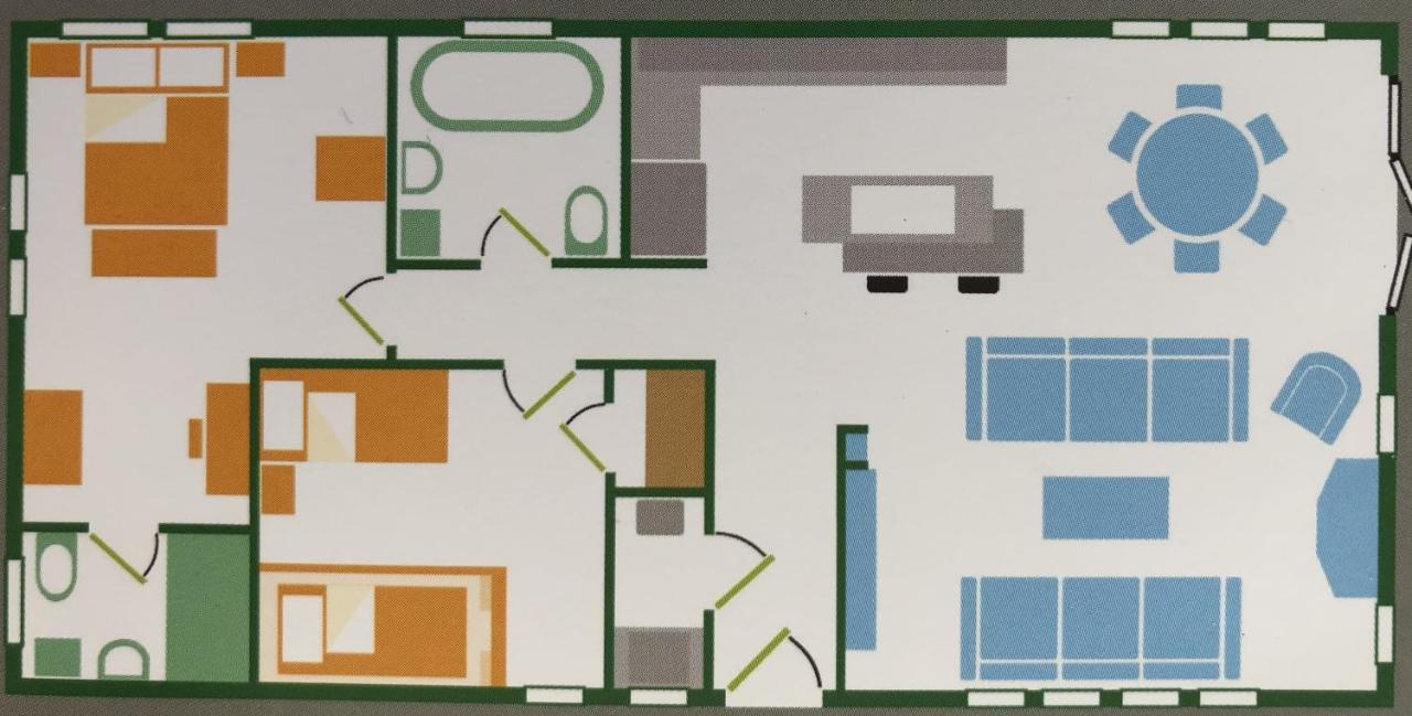 7 The Oaks Apartment Норт Уолшам Екстериор снимка
